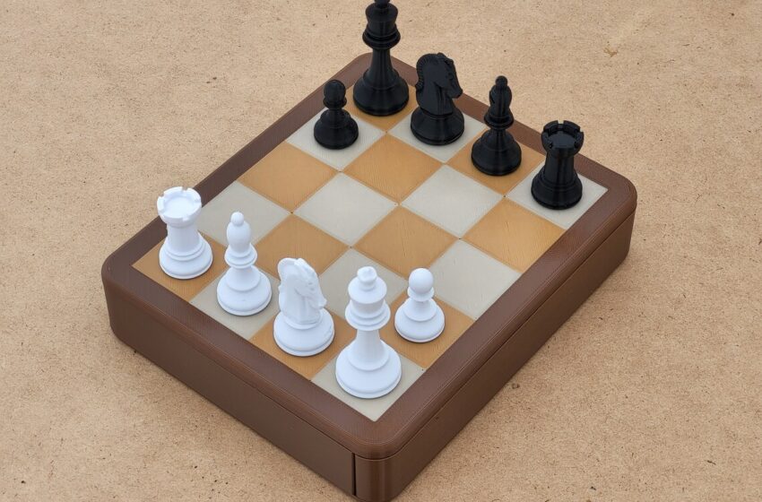 MiniChess simplified chess